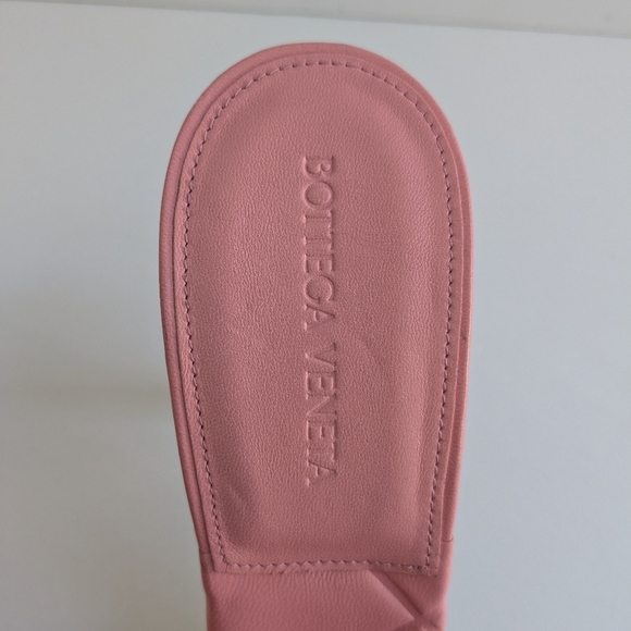 Bottega Veneta Quilted Embossed Lido Sandal Blossom EU 41 - Picture 9 of 12